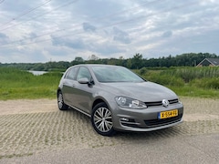 Volkswagen Golf - 1.2 TSI Connected Series Allstar uitvoering