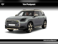 MINI Countryman - Electric SE ALL4 Favoured 66.5 kWh | Pakket XL | Dak en spiegelkappen in Vibrant Silver