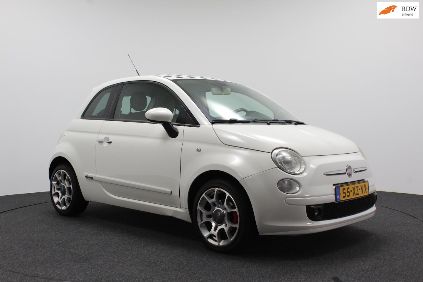 Fiat 500 - 1.4-16V Sport | Climate control | Half leer | Sportvelgen | Goed onderhouden - AutoWereld.nl