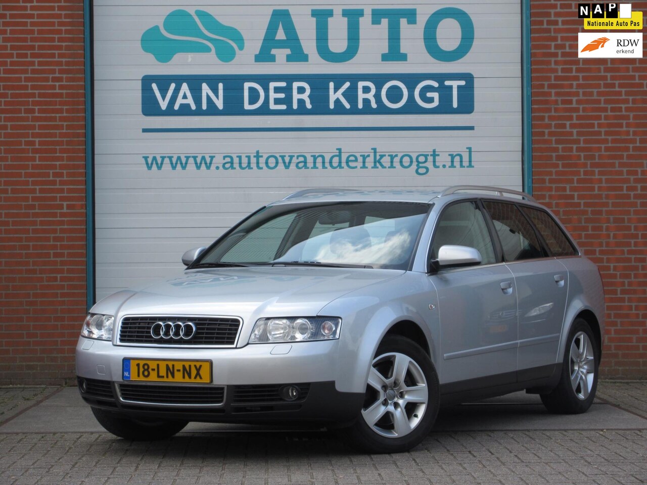 Audi A4 Avant - 2.4 Exclusive MT 2.4 Exclusive MT, 1e Eig, Automaat, Youngtimer!! APK 4-25 - AutoWereld.nl