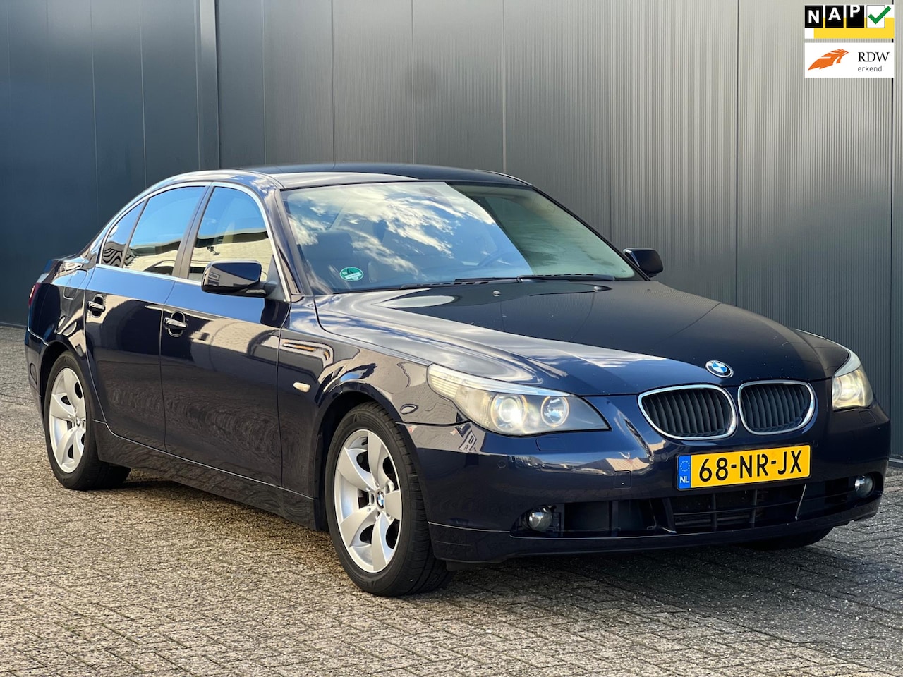 BMW 5-serie - 530i Leder|PDC|Boekjes|BMW onderhouden! - AutoWereld.nl