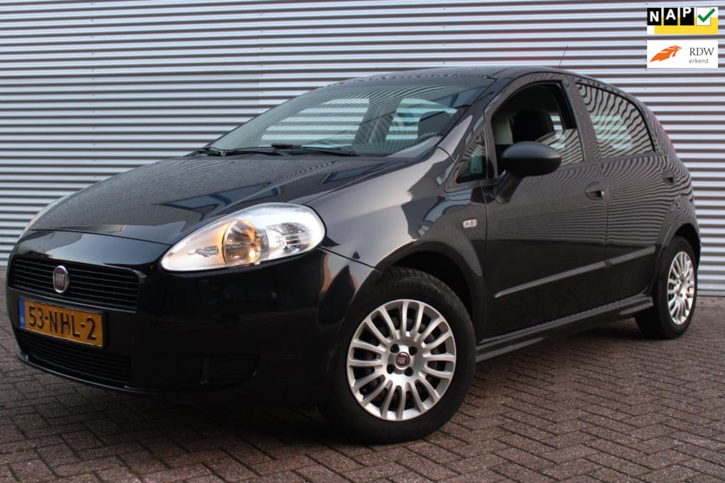 Fiat Grande Punto - 1.3 M-Jet Actual 1.3 M-Jet Actual - AutoWereld.nl