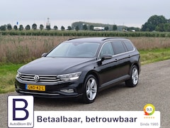 Volkswagen Passat Variant - 1.5 TSI Business /Navi/Cruise/Led/Trekh/Carplay/R-stuur/