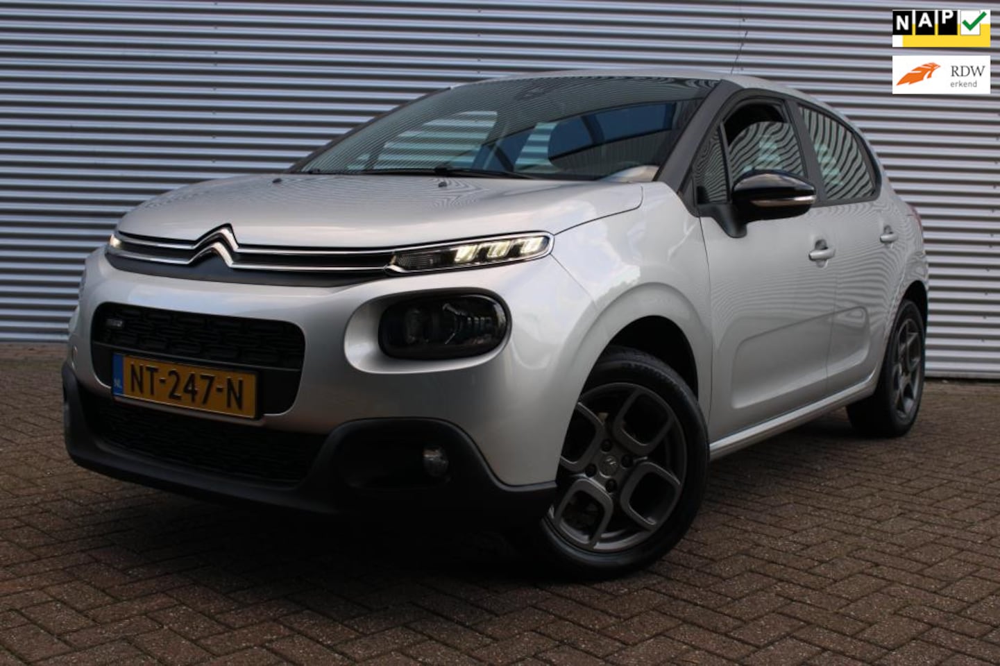 Citroën C3 - 1.2 PureTech Feel 105g 1.2 PureTech Feel 105g - AutoWereld.nl