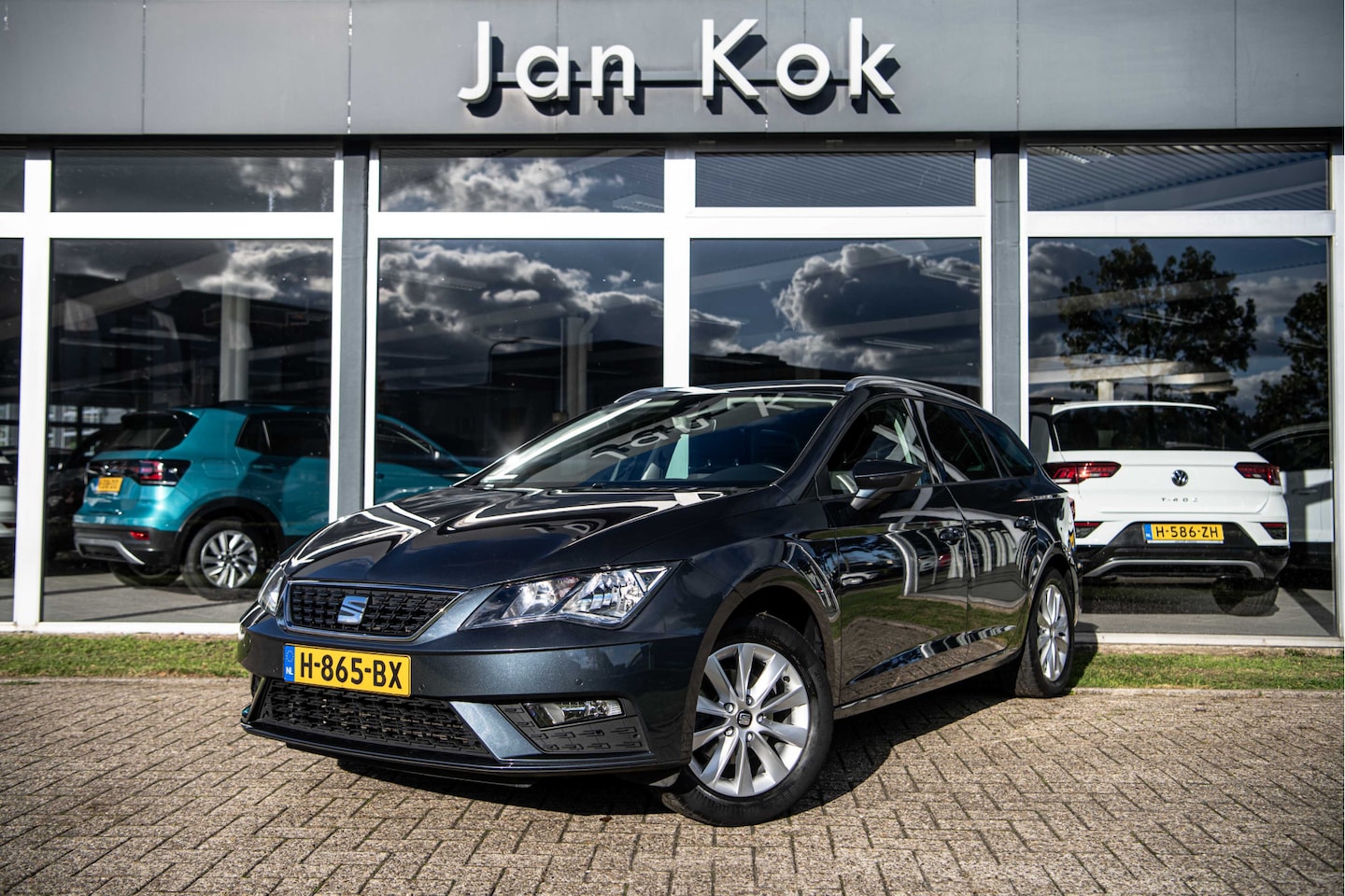 Seat Leon ST - 1.0 TSi 115 pk Style Ultimate Edition | Keyless | Virtual Cockpit | Lane Assist - AutoWereld.nl