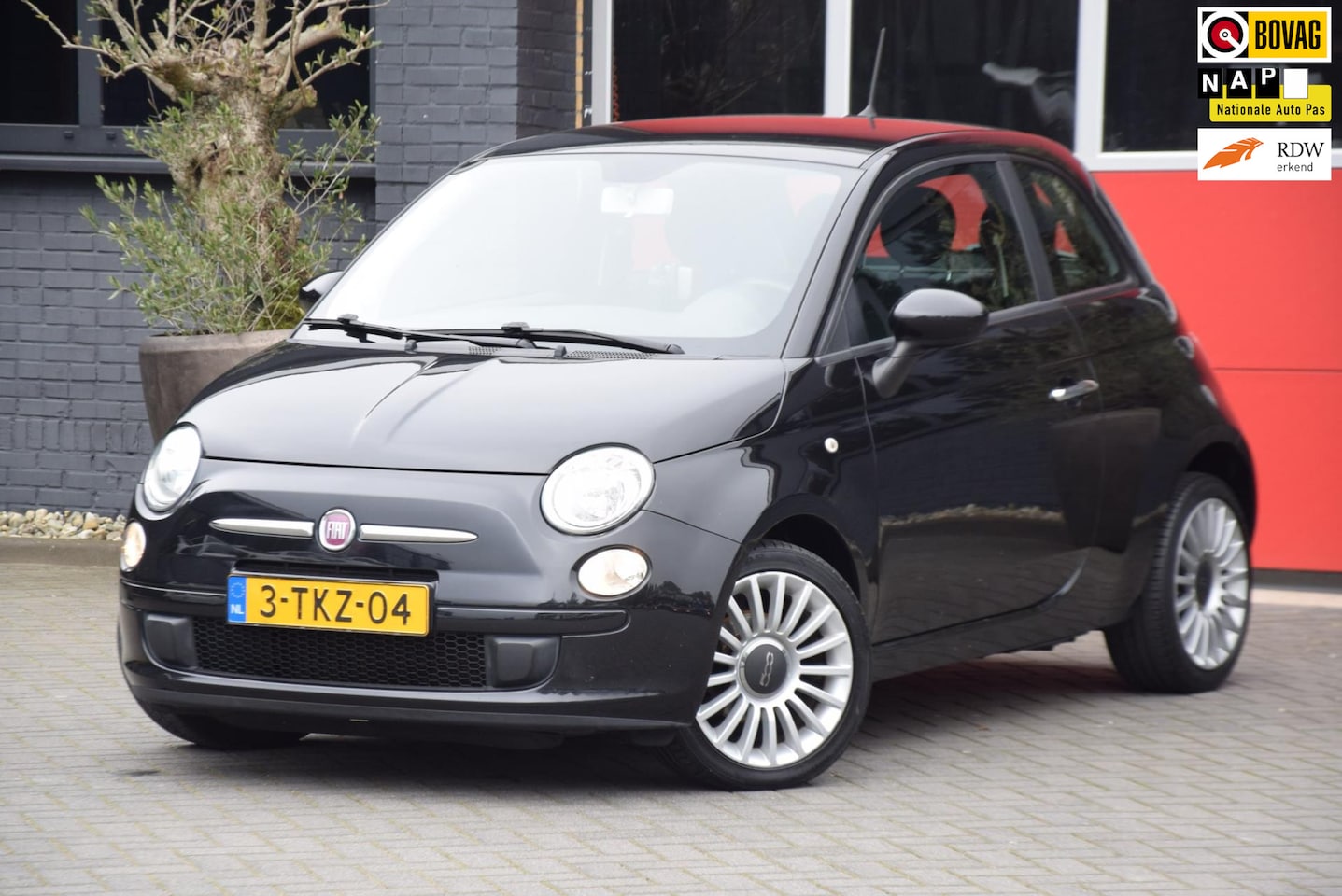 Fiat 500 - 1.0 TwinAir Pop 2014 Airco Navigatie Stuurbediening - AutoWereld.nl