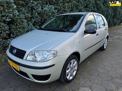 Fiat Punto - 1.2 Dynamic 5-Deurs - Airco