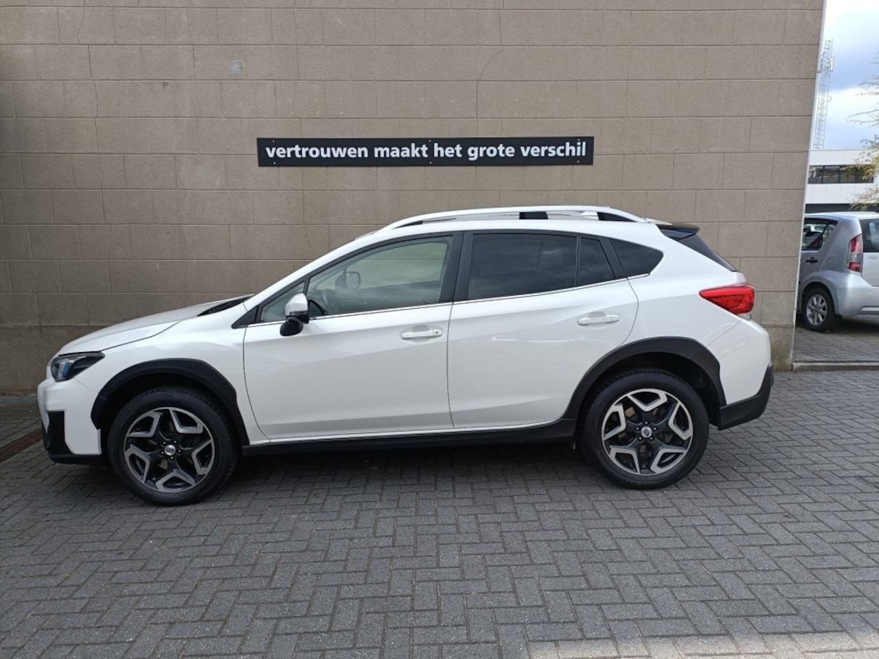 Subaru XV - 2.0i Premium 2.0I PREMIUM - AutoWereld.nl