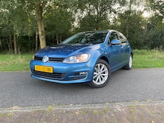 Volkswagen Golf - 1.2 TSI Edition