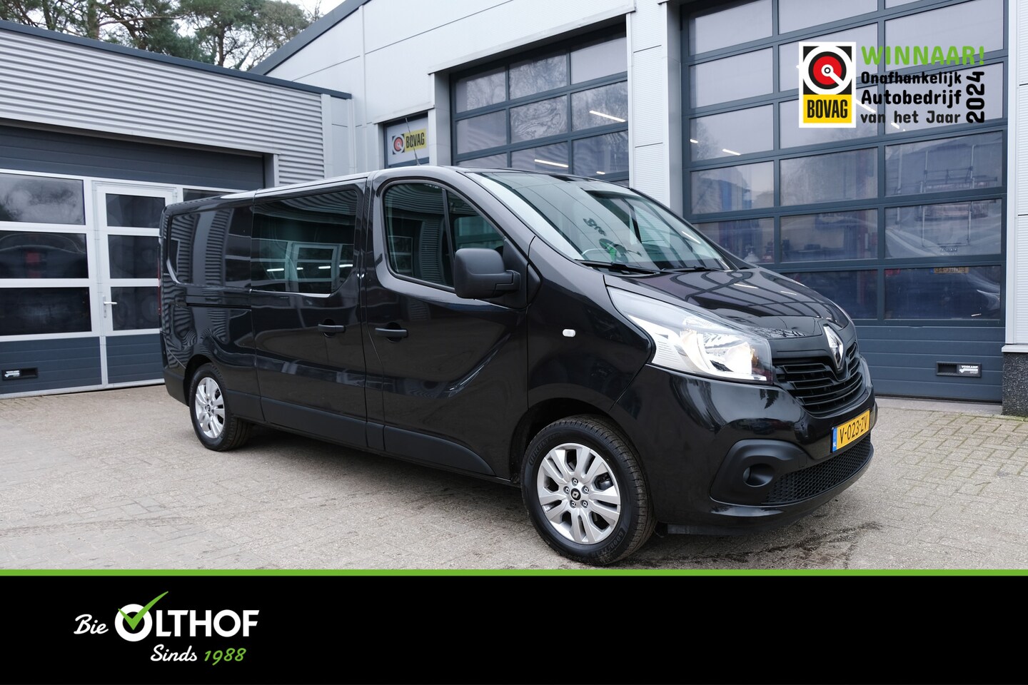 Renault Trafic - 1.6 dCi T29 L2H1 DC Work Edition Energy / CAMERA / TREKHAAK / CRUISE / CLIMA / - AutoWereld.nl