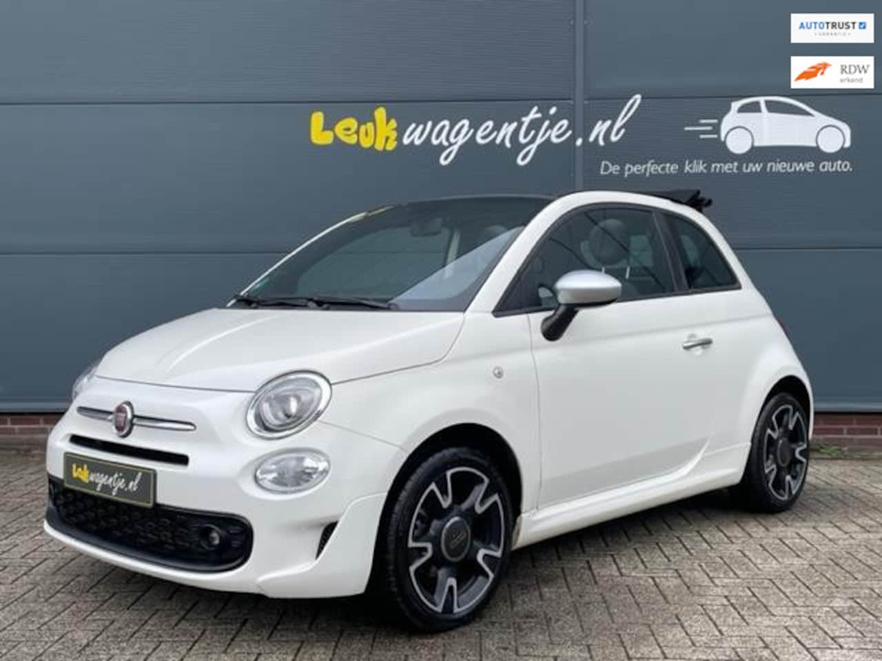 Fiat 500 C - 1.0 Hybrid Rockstar Cabrio *carplay *climate *16” - AutoWereld.nl