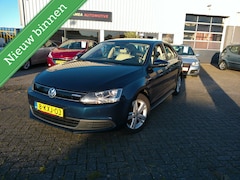 Volkswagen Jetta - 1.4 TSI Hybrid Comfortline Nieuwe olie+APK