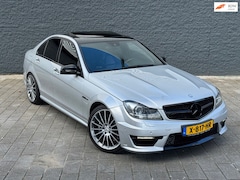 Mercedes-Benz C-klasse - AMG 63 FACELIFT DAKJE/FULL OPTION