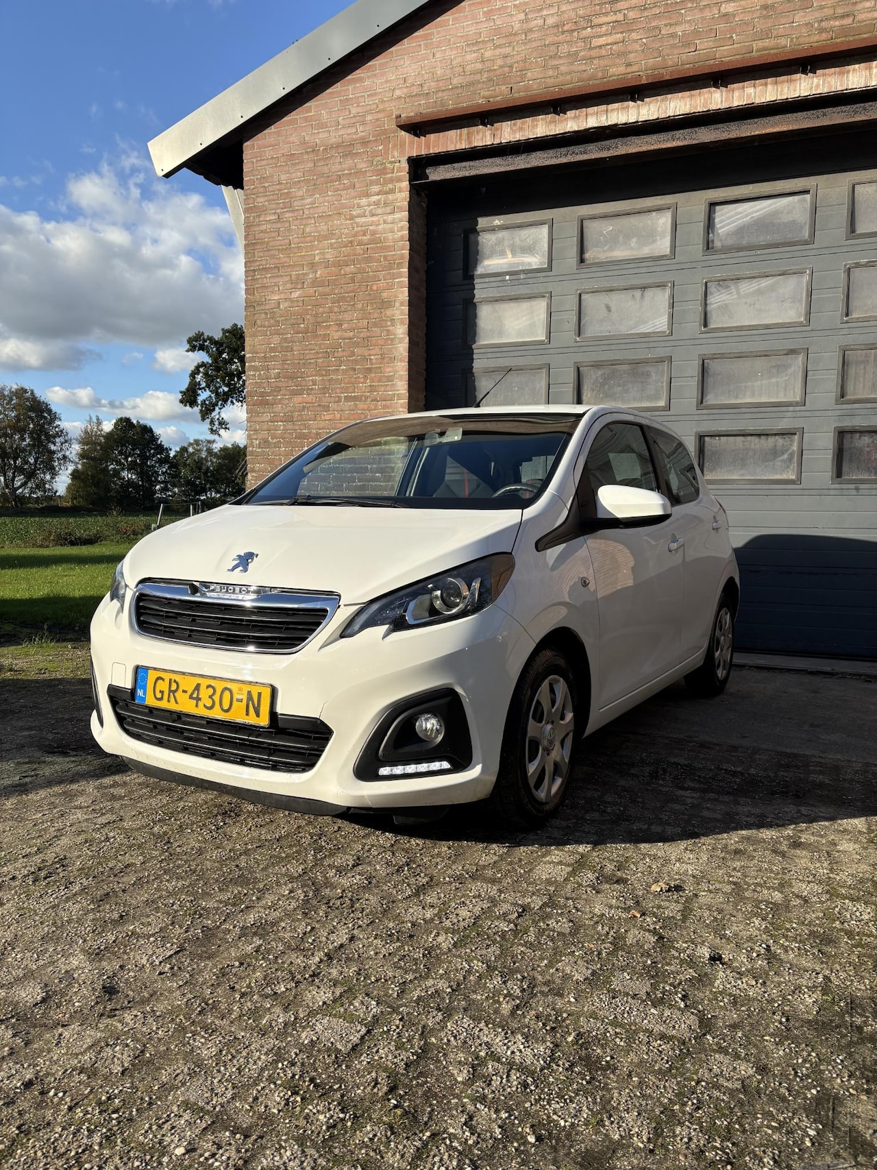 Peugeot 108 - 1.0 e-VTi Active 5 DRS/Airco/LED/NAP - AutoWereld.nl