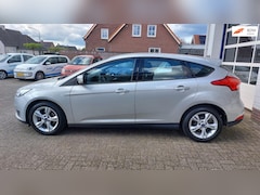 Ford Focus - 1.6 nieuwe distributie