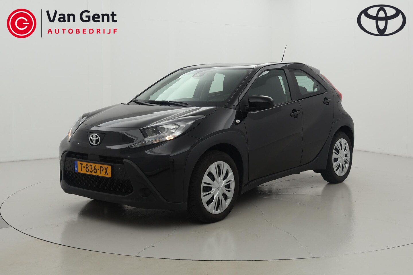 Toyota Aygo X - 1.0 VVT-i MT play Carplay - AutoWereld.nl