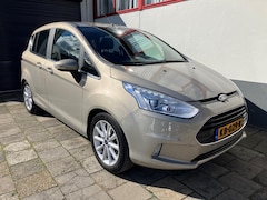 Ford B-Max - 1.0 EcoBoost Titanium