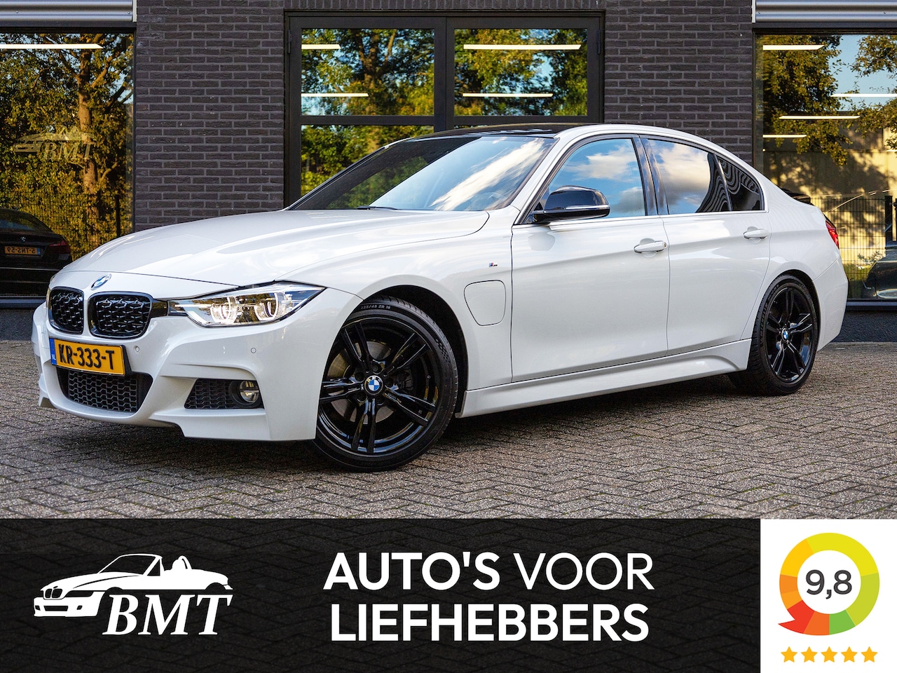 BMW 3-serie - 330e F30 M Sport / H&K / Alcantara / NAP - AutoWereld.nl