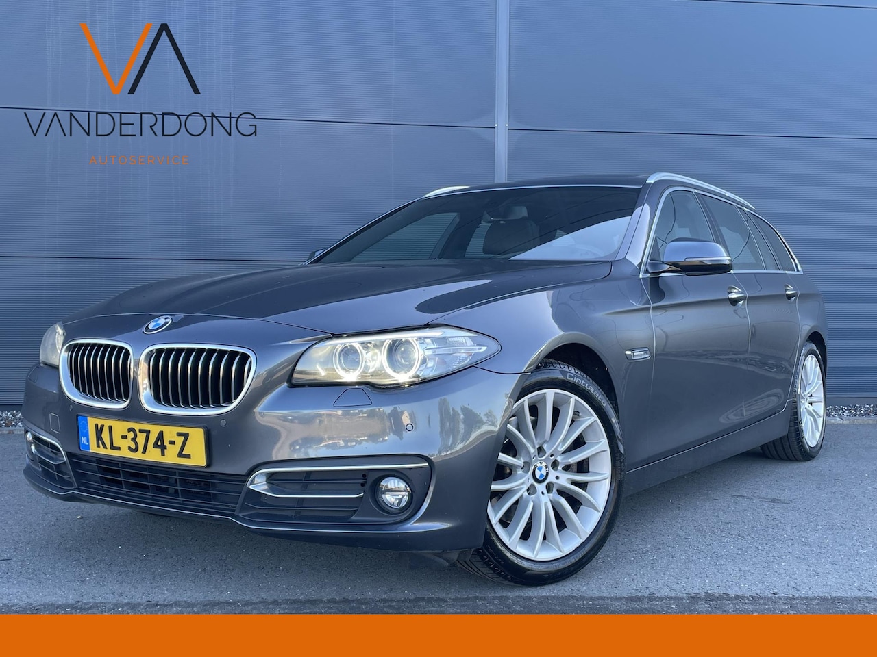 BMW 5-serie Touring - 520i Luxury Edition | Pano | Harman/Kardon - AutoWereld.nl