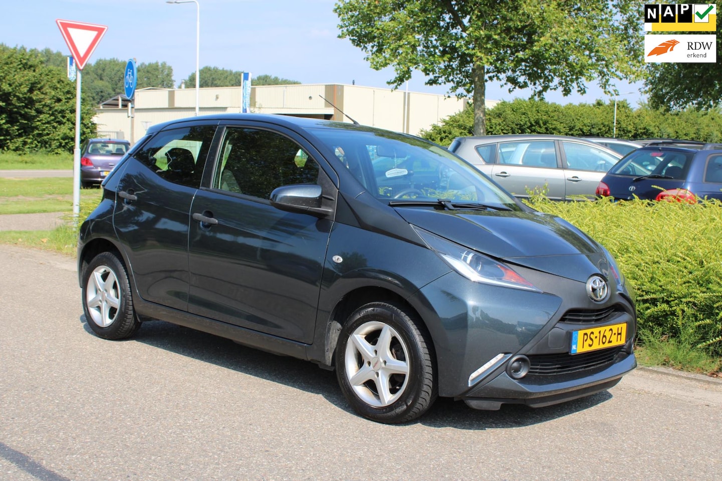 Toyota Aygo - 1.0 VVT-i X-NOW-uitv/AIRCONDITIONING/CRUISE CONTROL/LM-VELGEN/AUX+USB+BLUETOOTH+DAB+/87.89 - AutoWereld.nl