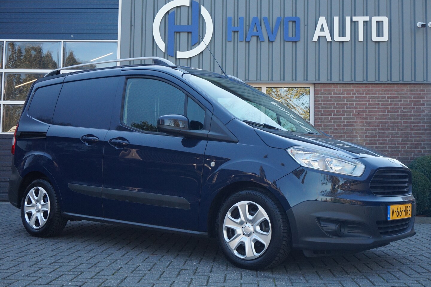 Ford Transit Courier - 1.0 Trend 1.0 Trend, AIRCO, BTW-VRIJ / MARGE - AutoWereld.nl