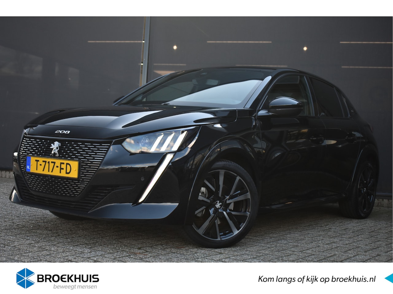 Peugeot 208 - 1.2 PureTech GT | Navigatie | Sfeerverlichting | Climate Control | 17"LMV | Full-LED | Ach - AutoWereld.nl