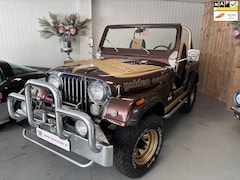 Jeep 4x4 CJ - 4.2 CJ-7, CJ7 GOLDEN EAGLE, 4X4, SOFTTOP, BIKINITOP, BELASTINGVRIJ, ETC