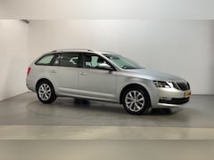 Skoda Octavia Combi - 1.5 TSI 150pk DSG Greentech Business Edition Navigatie DAB+ App-Connect Parkeersensoren