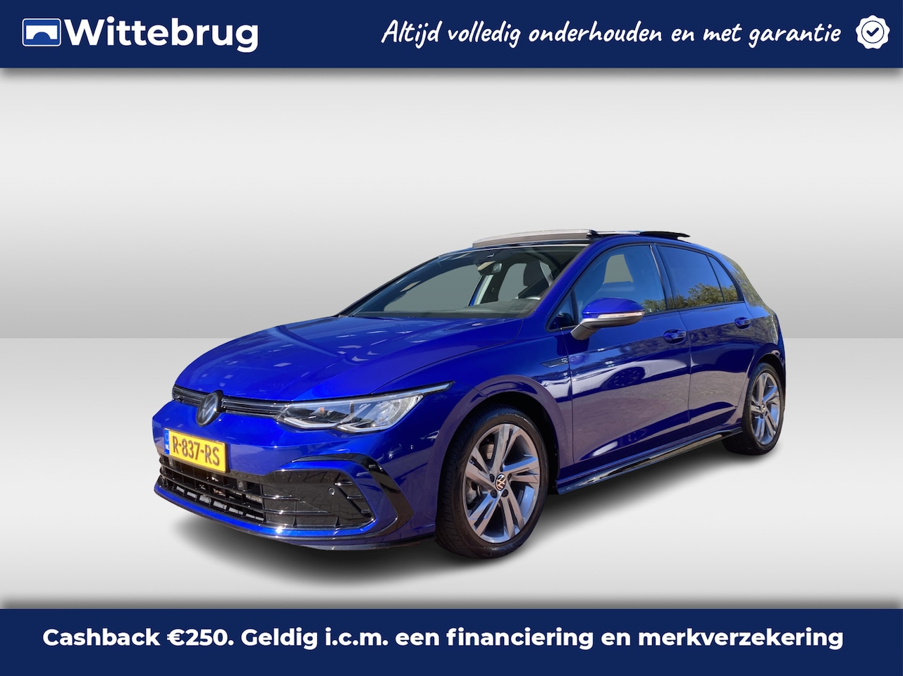 Volkswagen Golf - 1.5 eTSI R-Line / Panorama dak / Travel Assist / Automaat / Lapiz Blue / Fabrieksgarantie - AutoWereld.nl