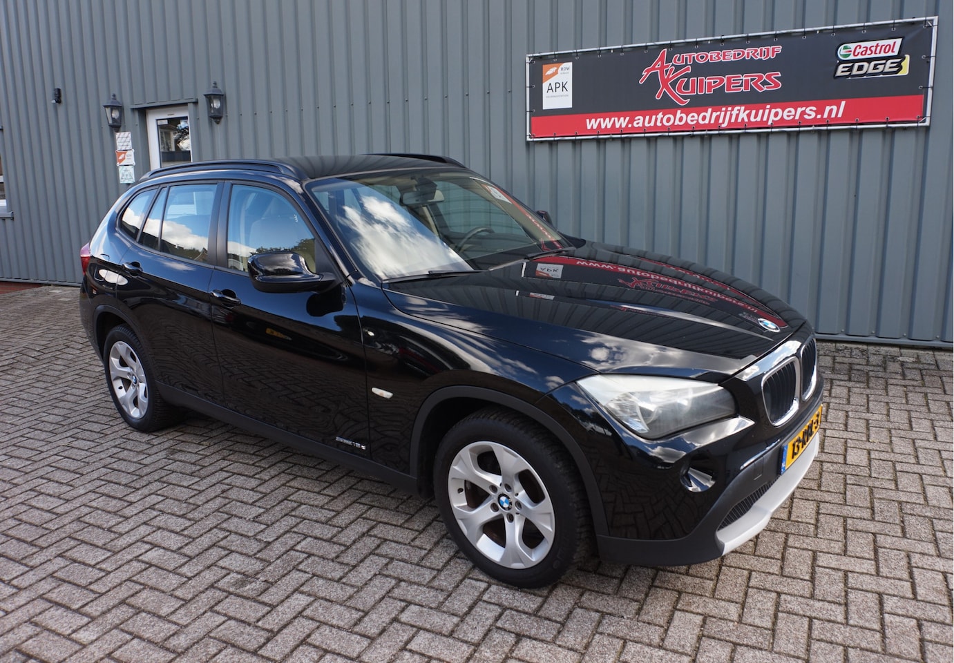 BMW X1 - sDrive18d Airco.Lm.Velgen.Audio.Trekhaak - AutoWereld.nl