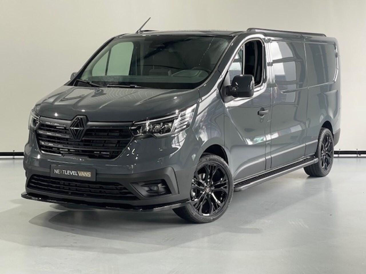 Renault Trafic - 2.0 Blue dC1 150 EDC NEXT LEVEL EDITION Camera / Apple Carplay - AutoWereld.nl