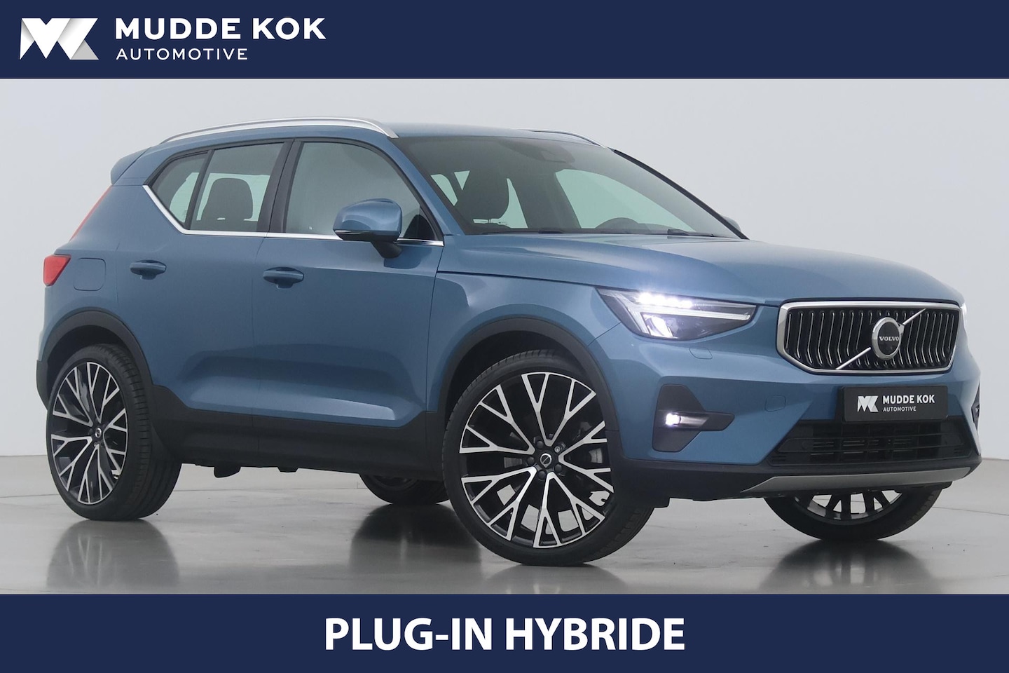 Volvo XC40 - T5 Recharge Plus Bright | ACC | BLIS | 360 Camera | Stoel+Stuurverwarming - AutoWereld.nl