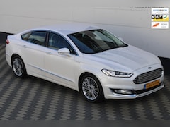 Ford Mondeo - 2.0 IVCT HEV Vignale Parelmoer metallic WAUW