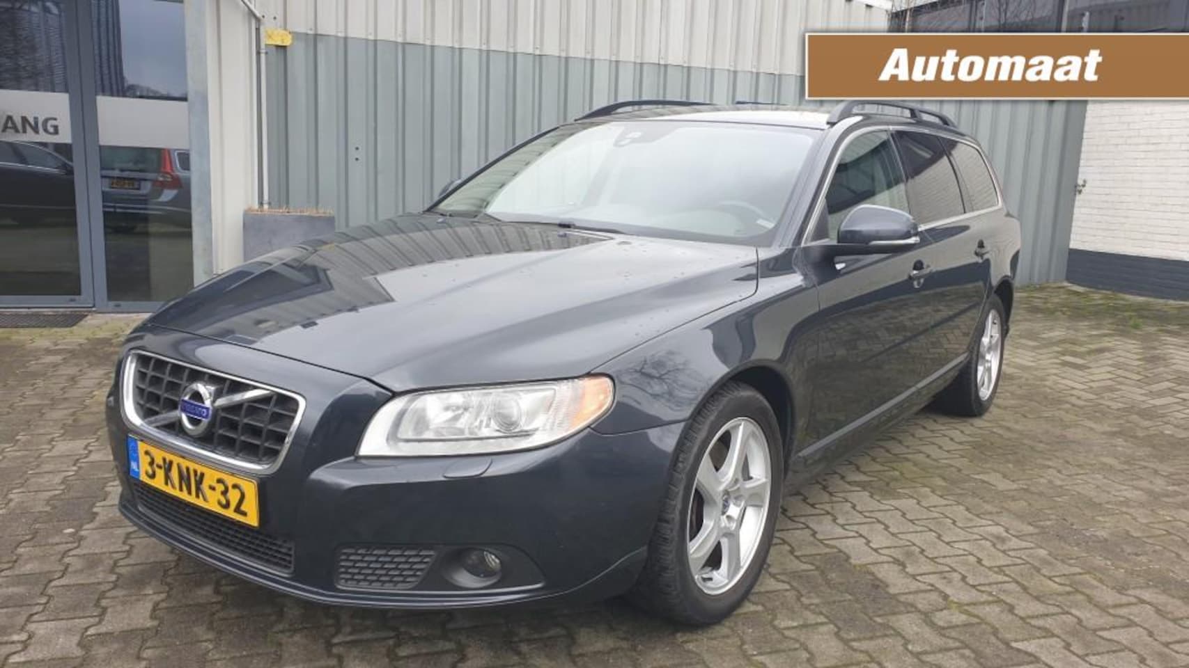 Volvo V70 - 2.0 D4 5 cilinder Automaat NORDIC - AutoWereld.nl