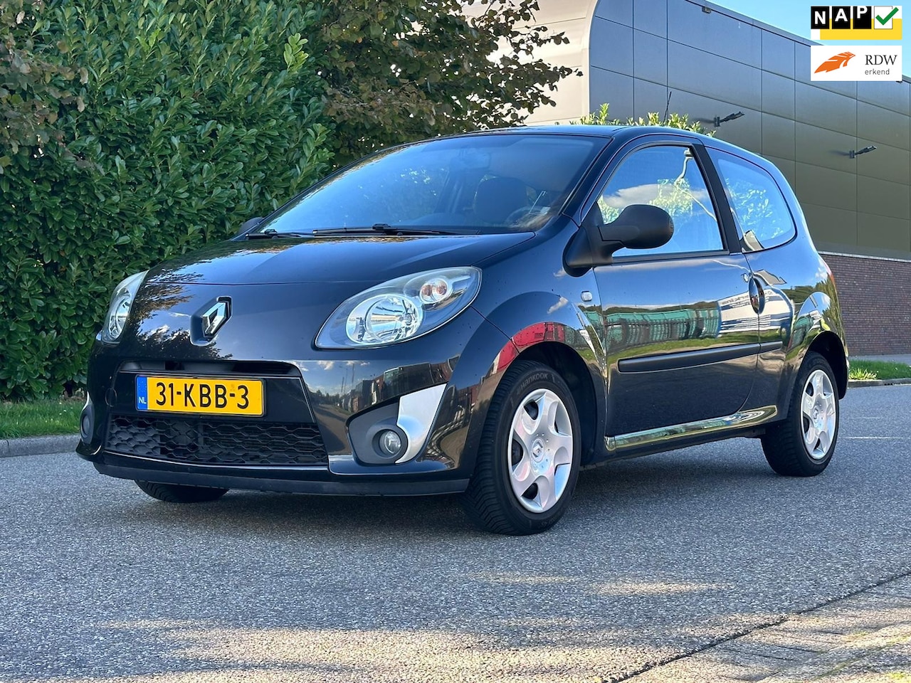 Renault Twingo - 1.2 Dynamique Airco*03-08-2025 APK*NAP*Dealer onderhouden*Bluetooth*Elektrische ramen*2e e - AutoWereld.nl