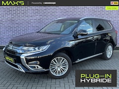 Mitsubishi Outlander - 2.4 PHEV Intense | Plug-In | Winterset | Adaptieve Cruise Control | Camera | DAB | Apple C