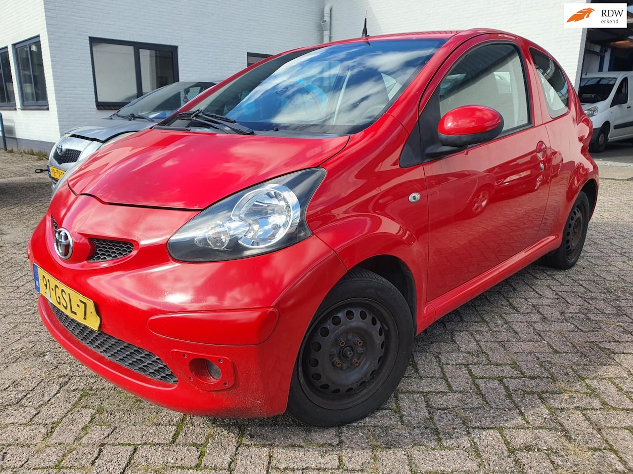 Toyota Aygo - 1.0-12V + 3-DRS|KOPPAKKING LEK| - AutoWereld.nl