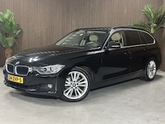 BMW 3-serie Touring - 320i Upgrade Edition