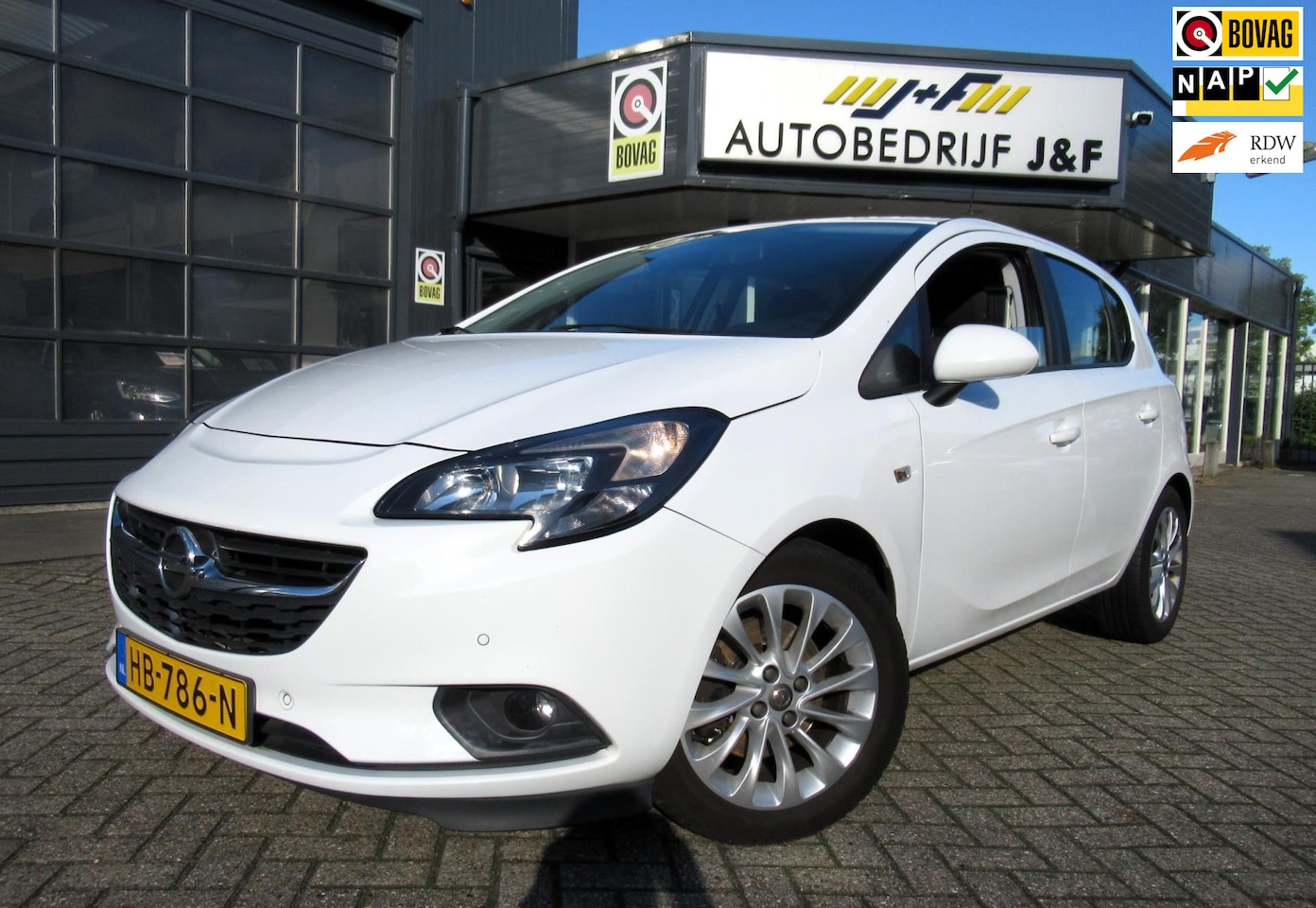 Opel Corsa - 1.0 Turbo Edition / 1e Eig / Airco / 2x Pdc / trekhaak - AutoWereld.nl