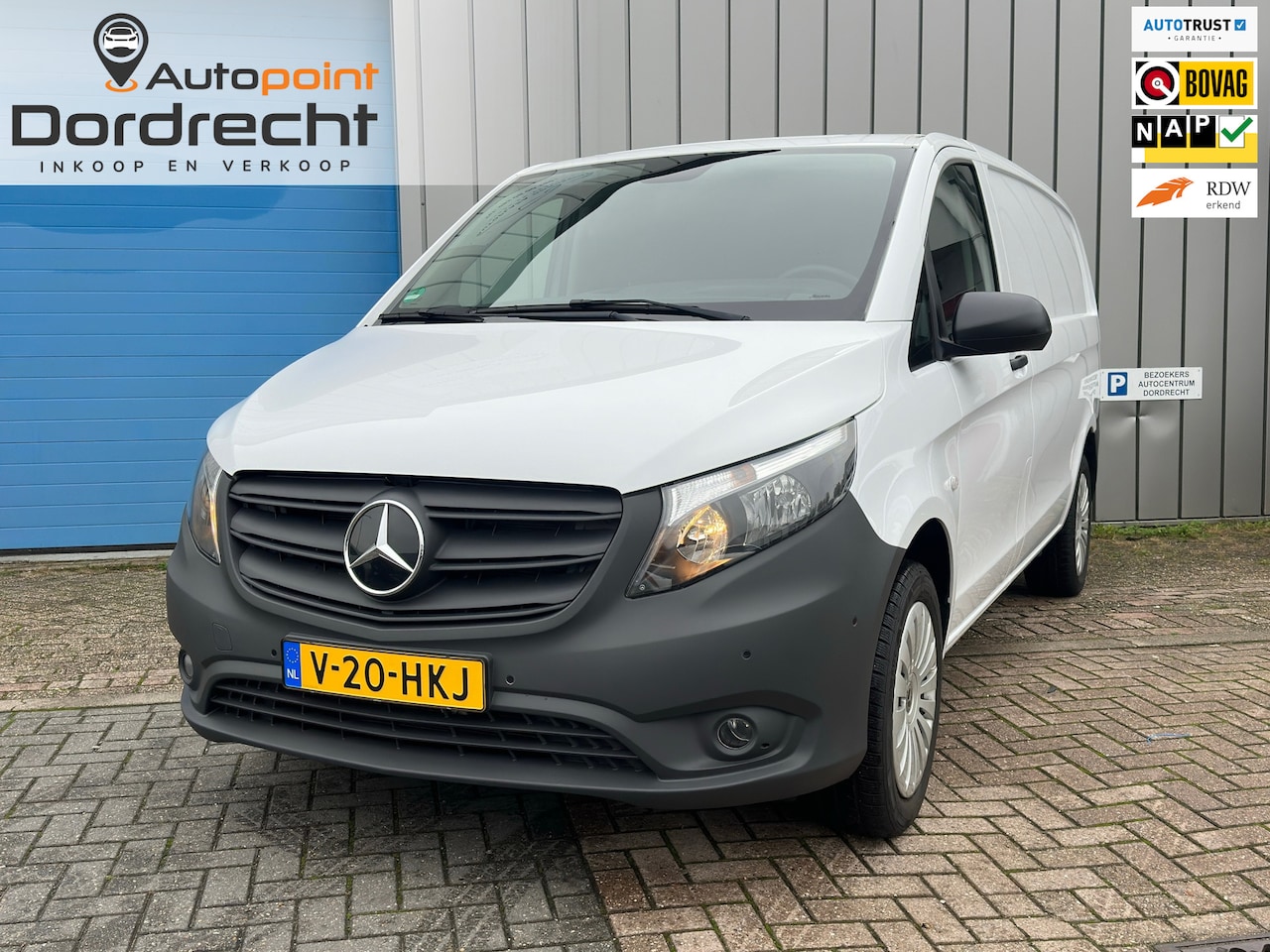 Mercedes-Benz Vito - 116 CDI EXTRA Lang AUTOMAAT/CAMERA/PDC - AutoWereld.nl