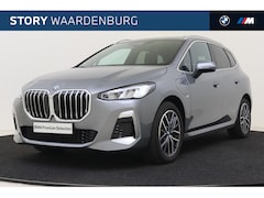 BMW 2-serie Active Tourer - 225e xDrive High Executive M Sport Automaat / Panoramadak / Trekhaak / Adaptief M Onderste