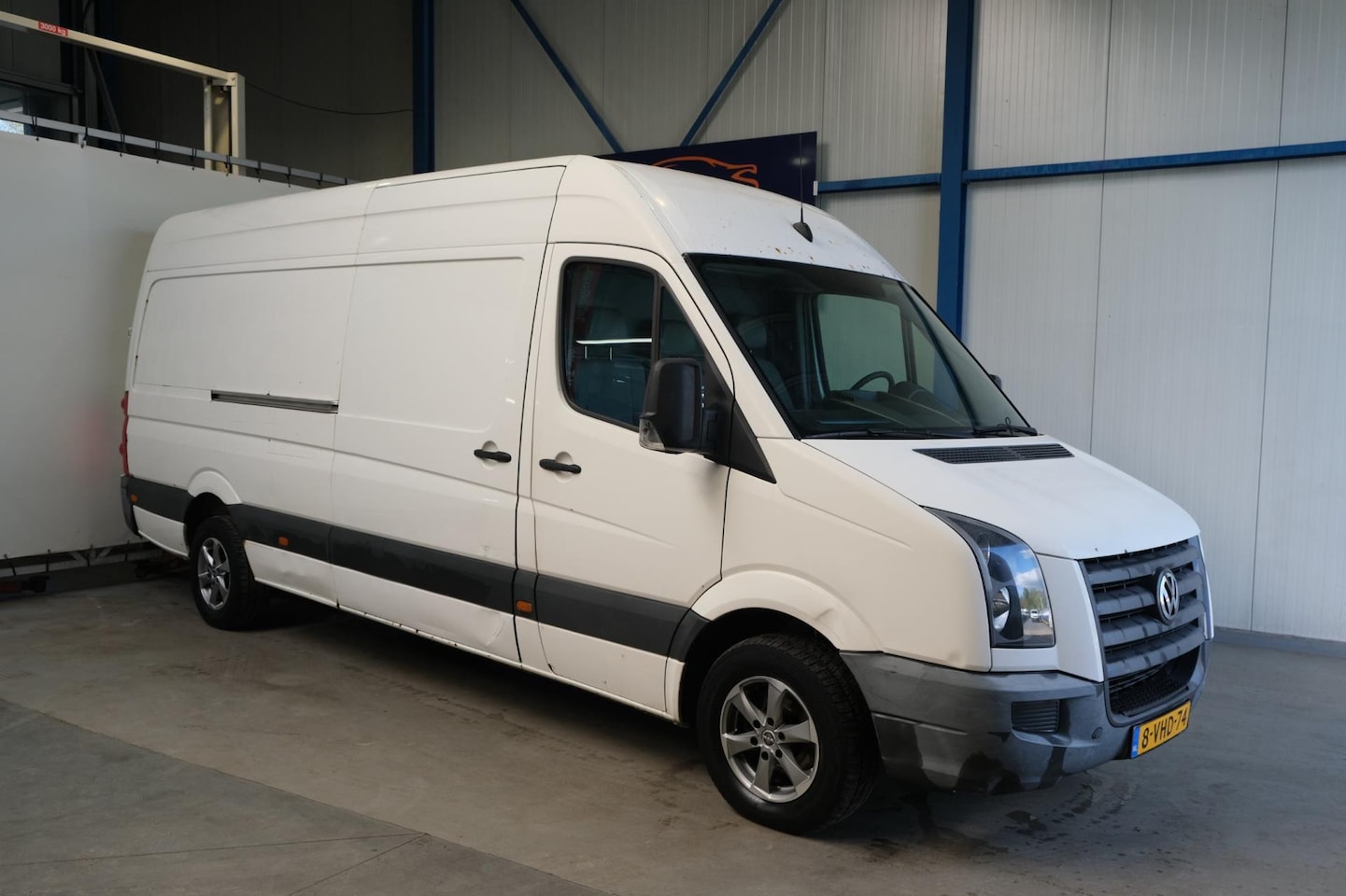 Volkswagen Crafter - 35 2.5 TDI L4H2 35 2.5 TDI L4H2 - AutoWereld.nl