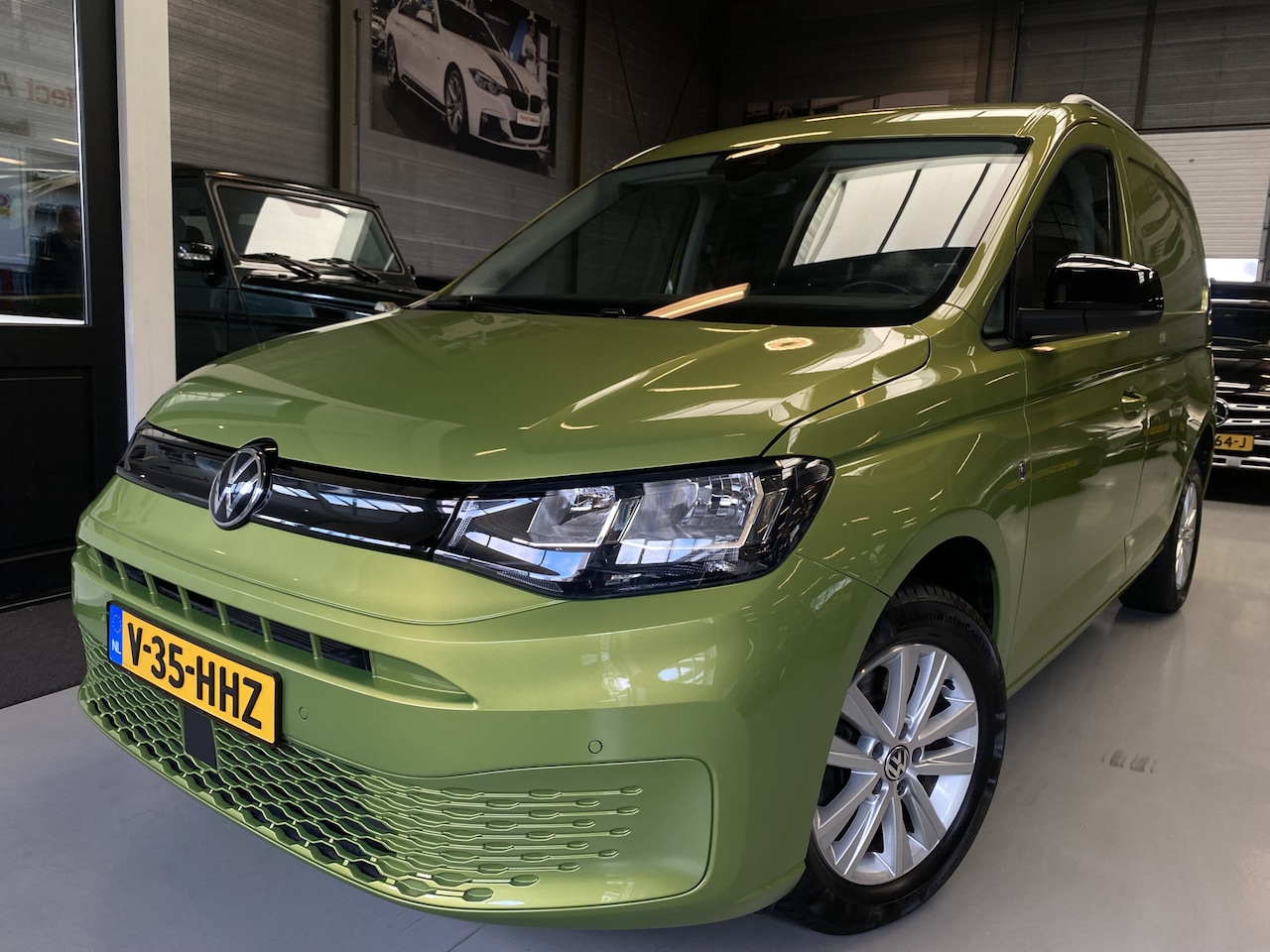 Volkswagen Caddy Cargo - 2.0 TDI Exclusive Camera, Trekhaak, PDC - AutoWereld.nl