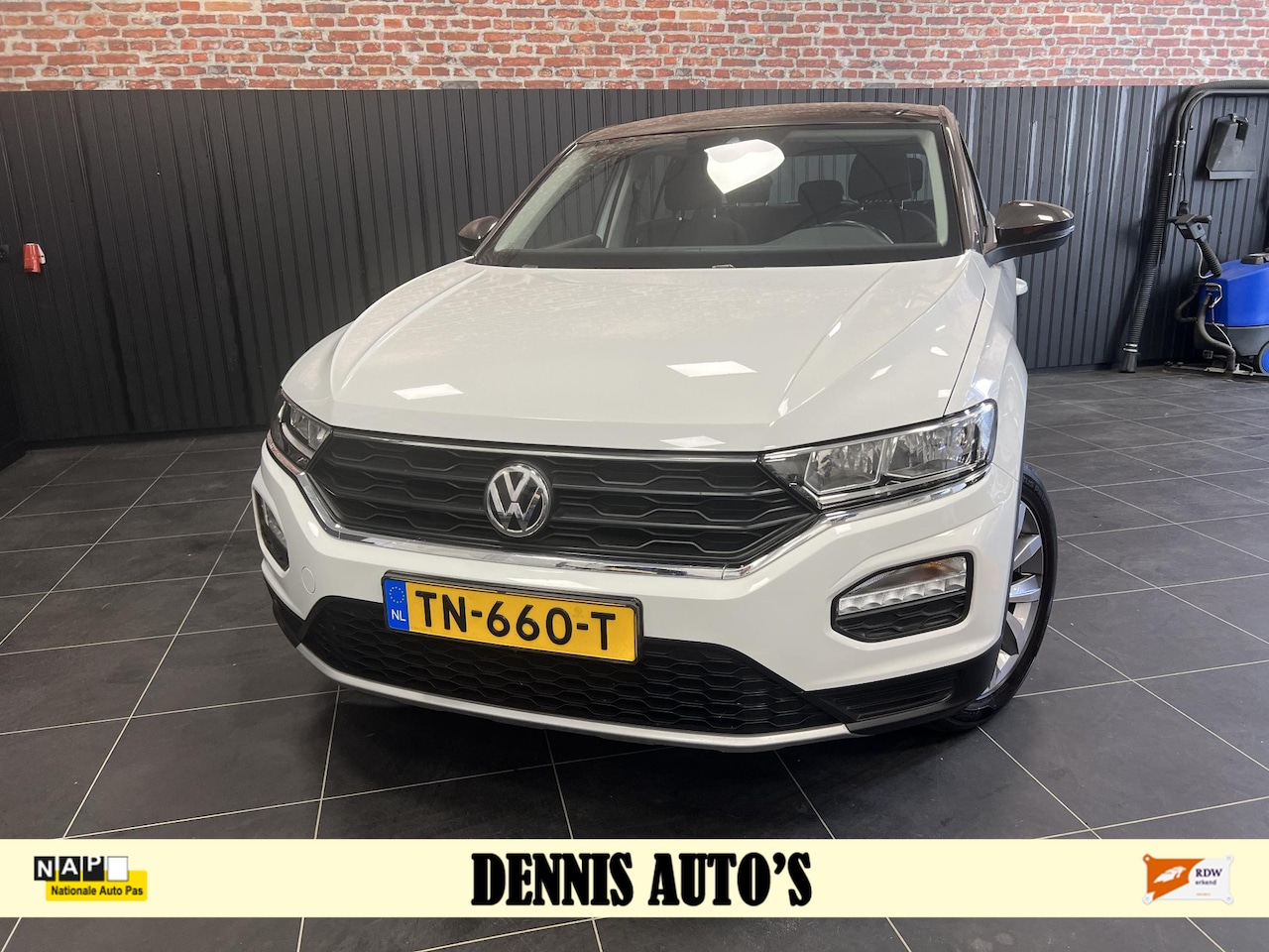 Volkswagen T-Roc - 1.0 TSI Style 1.0 TSI Style - AutoWereld.nl