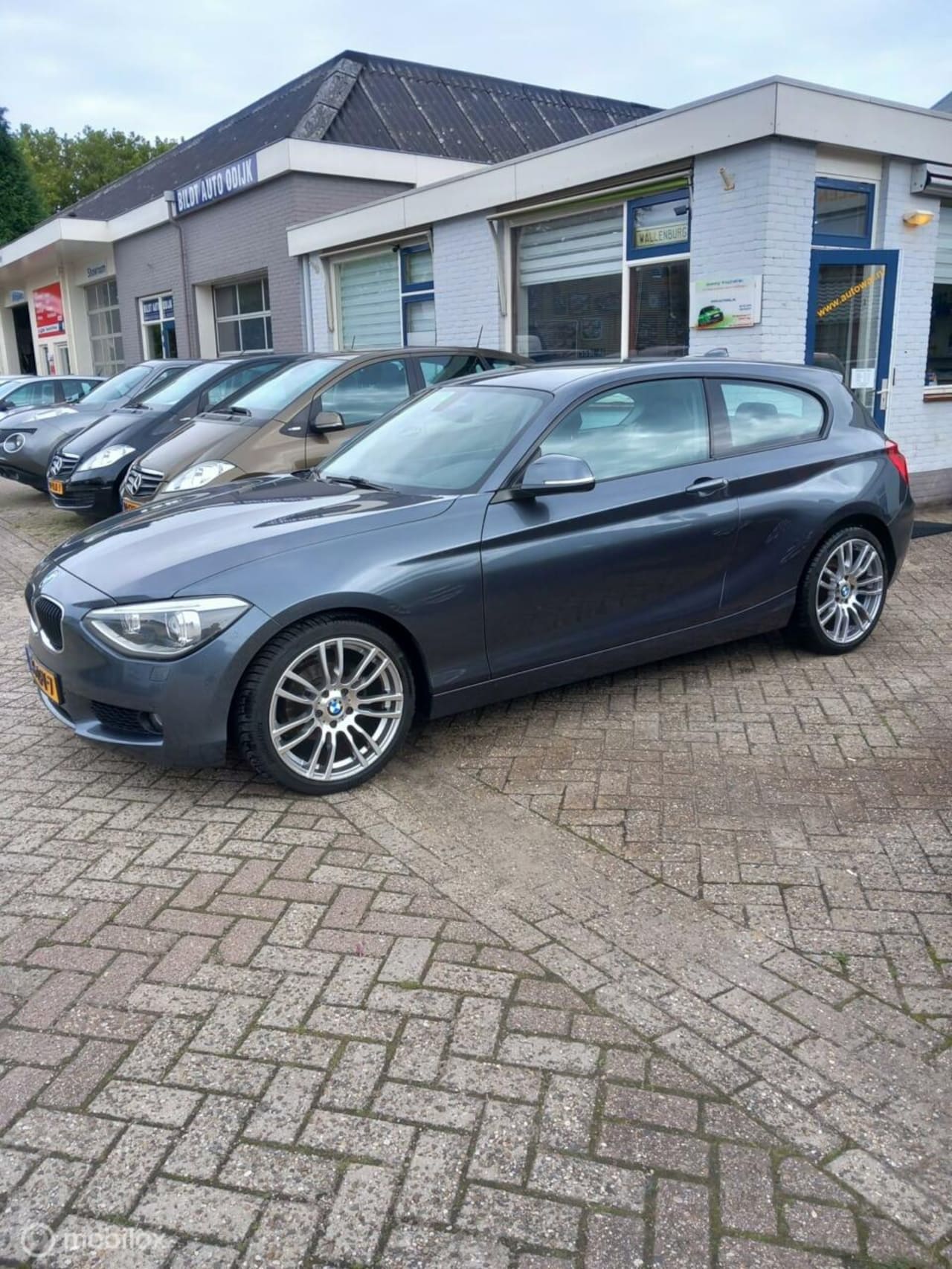 BMW 1-serie - 116i Business 116i Business+ - AutoWereld.nl