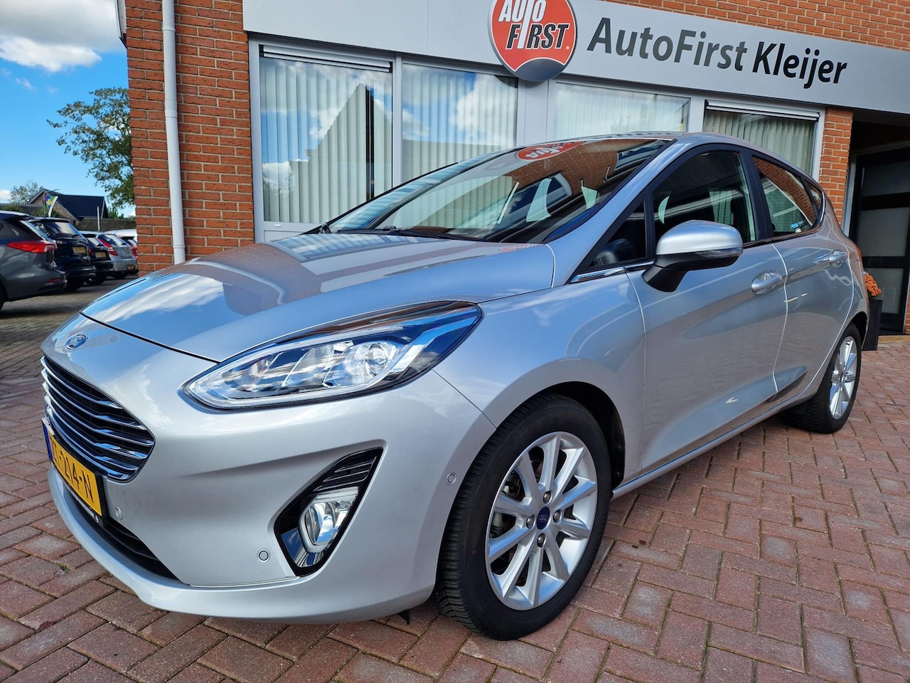 Ford Fiesta - 1.0 EcoBoost 100pk 5dr Titanium Trekhaak / Dealer onderhouden - AutoWereld.nl