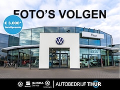 Volkswagen Crafter - 30 2.0 TDI L3H3 Trendline 140PK / 103kW Achteruitrijcamera, Apple Carplay & Android Auto,