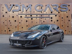 Ferrari GTC4 - 6.3 V12 Lusso | NOVITEC | Carbon | Pass. Display | LIFT | CarPlay | Panorama | VOL |