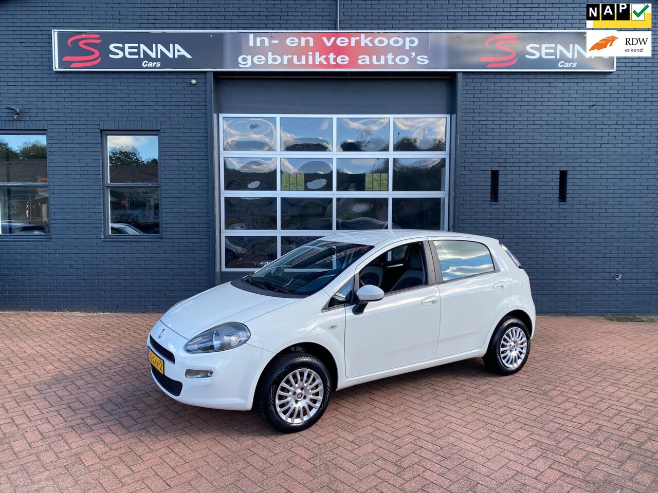 Fiat Punto Evo - 1.4 - Benzine / CNG gas - 2012 - Airco - Inr Mog - AutoWereld.nl