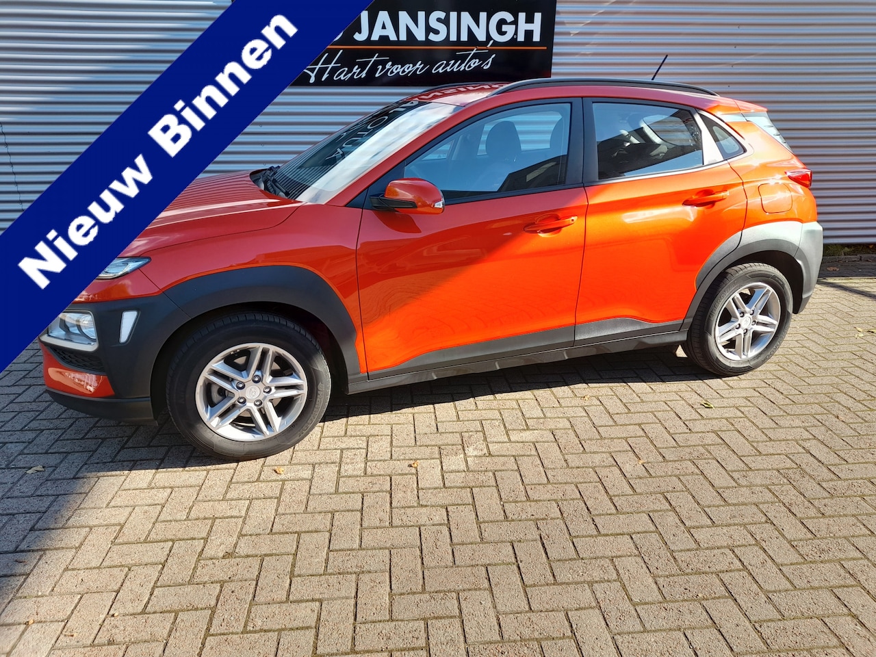 Hyundai Kona - 1.0T Essence met 34.139 km!!! | Clima | Cruise control | Camera | PDC | Trekhaak | Navigat - AutoWereld.nl